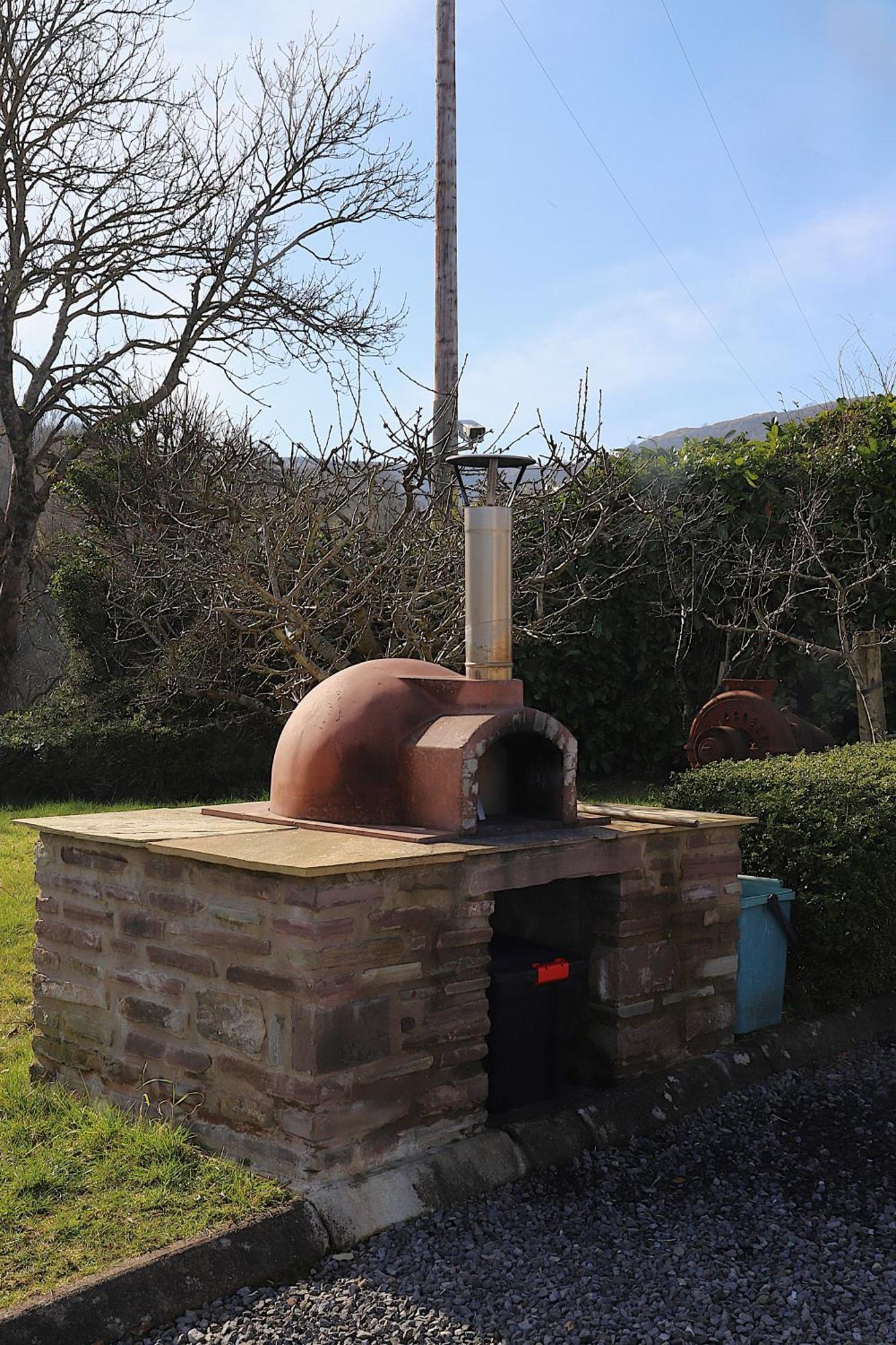 Cowshed In The Black Mountains Abergavenny Exterior foto